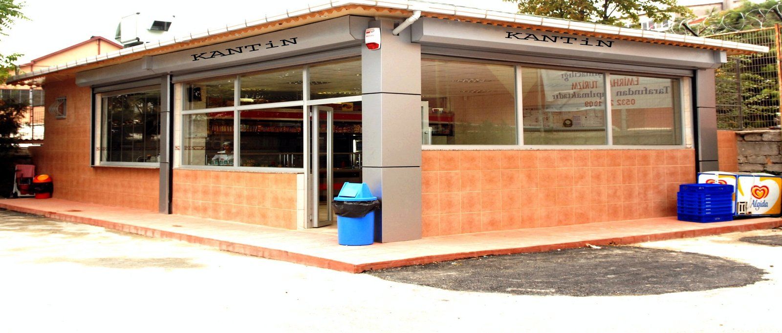 Kantin Binası